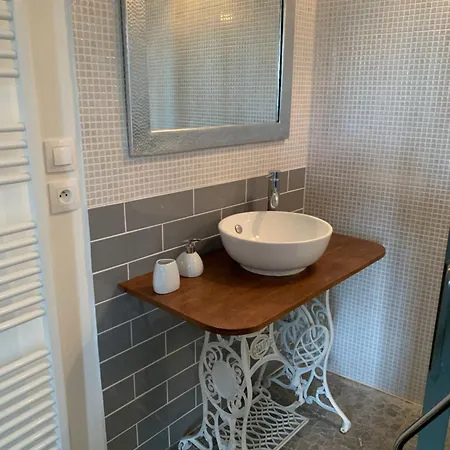 Les Du Chaix * Dissay